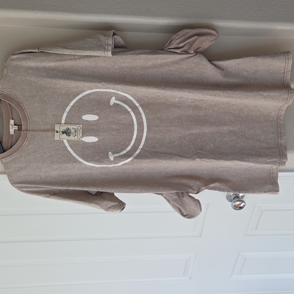 NWT EASEL Los Angeles Smiley Face Mineral Wash Cotton Tunic Dress Khaki Size M